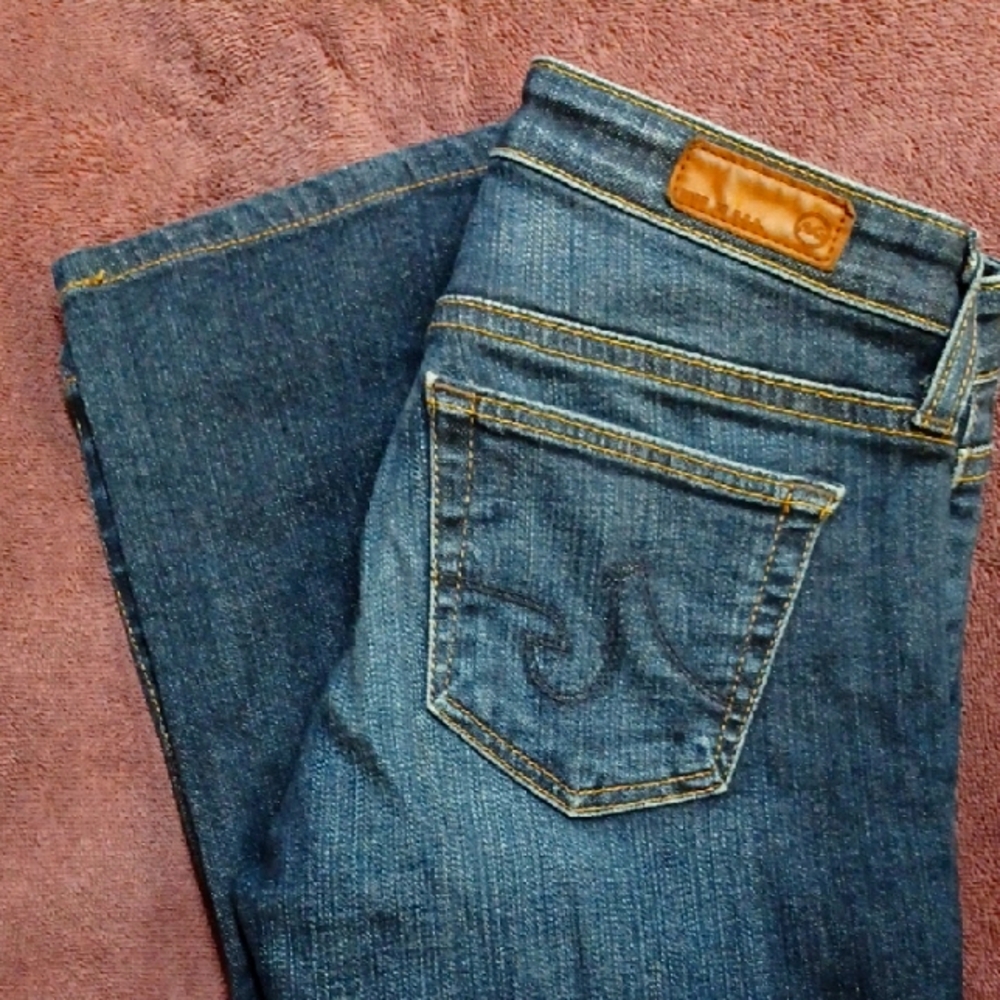 AG the Ballad SLIM BOOT Women's size 25R Classic Blue Denim Jeans